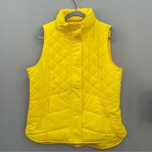 🌻 SALE🌻 TALBOTS NWOT Quilted Vest with Packable Hood - Size L